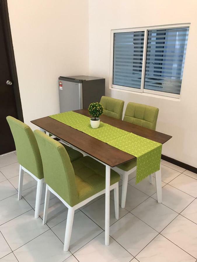 Api Api Centre Apartment Homestay Kota Kinabalu Zewnętrze zdjęcie